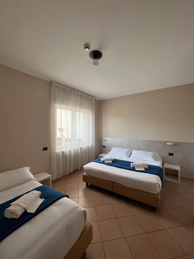 Al Centro Bed and Breakfast Βερμπάνια Εξωτερικό φωτογραφία